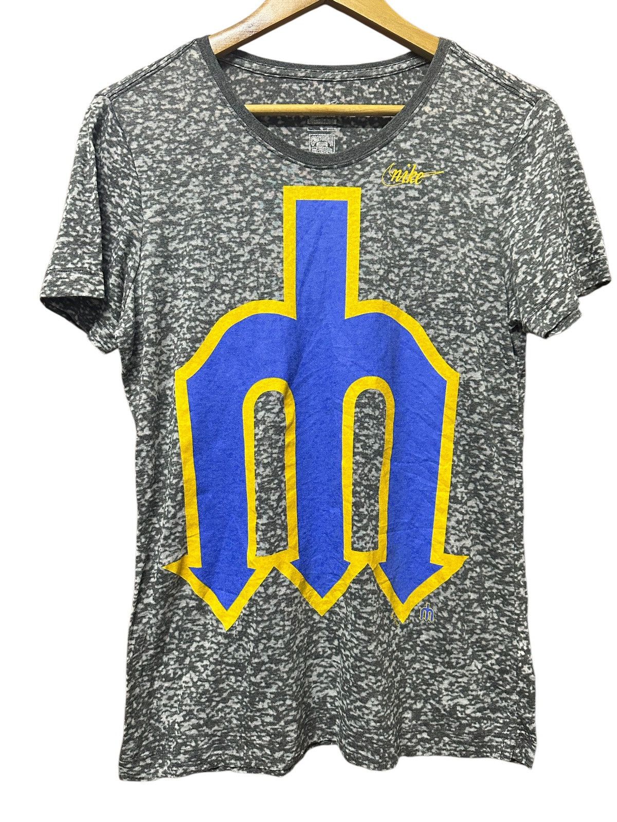 Nike Nike T-shirt Women Size M / US 6-8 / IT 42-44 - 1 Thumbnail