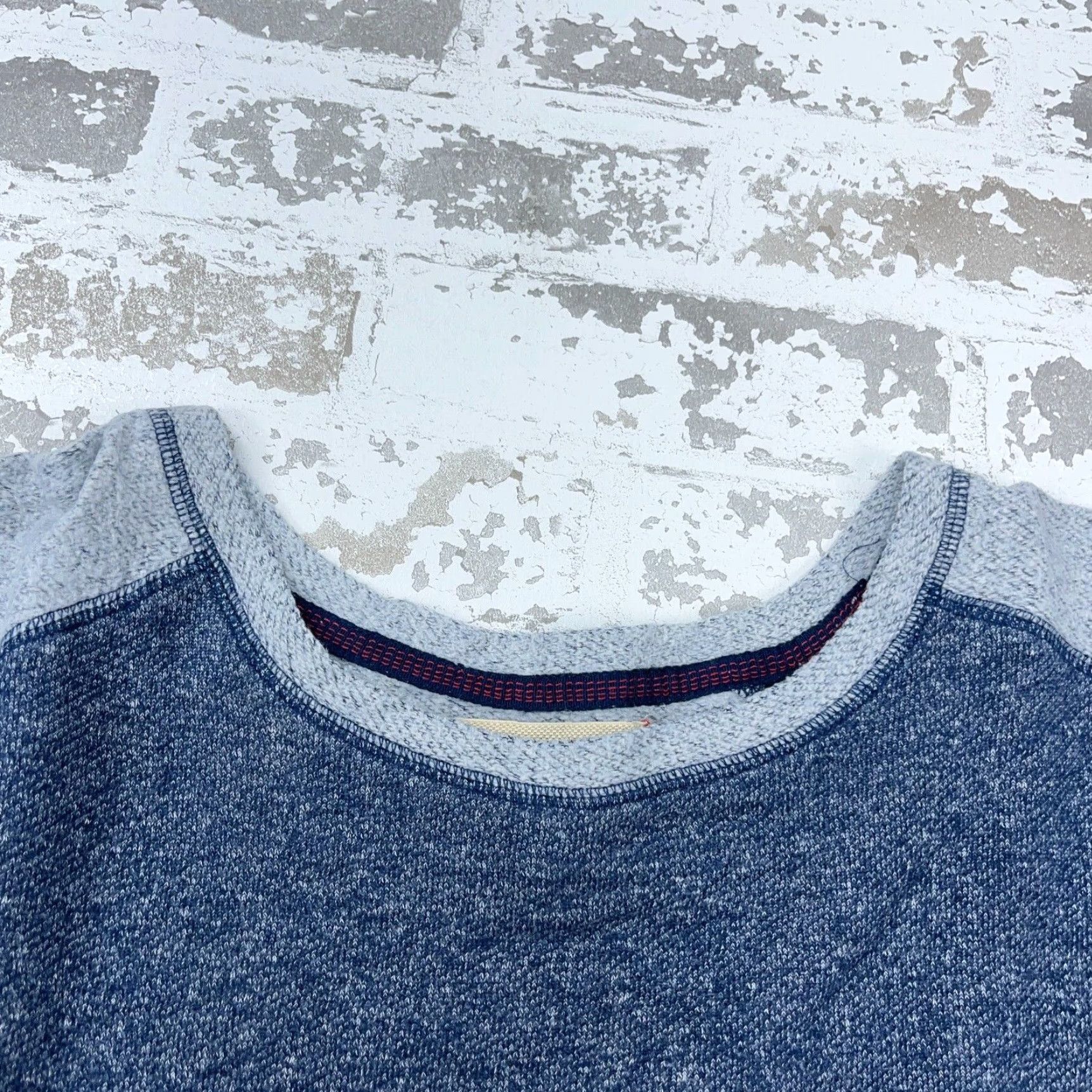 Tommy Bahama VINTAGE Tommy Bahama Women's Sweater Casual Pullover All Seasons Blue Size L Knit Size L / US 10 / IT 46 - 4 Thumbnail