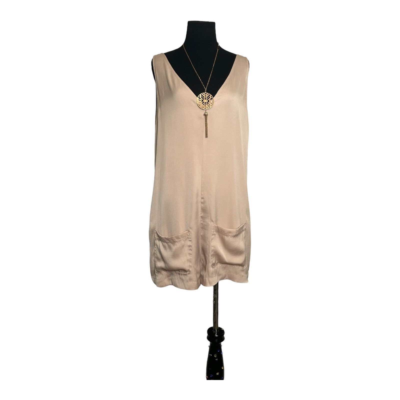 Guess Guess beige satin sleeveless romper size M Size 28" / US 6 / IT 42 - 10 Thumbnail