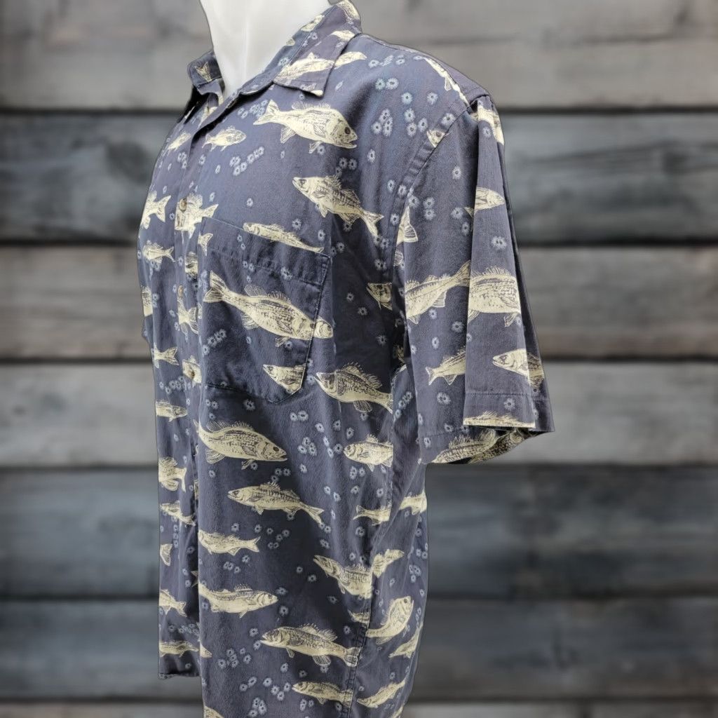 Pendleton VINTAGE Pendleton Shirt Men Short Sleeve Button-Up Cotton Fish Pattern Blue Size US L / EU 52-54 / 3 - 1 Thumbnail