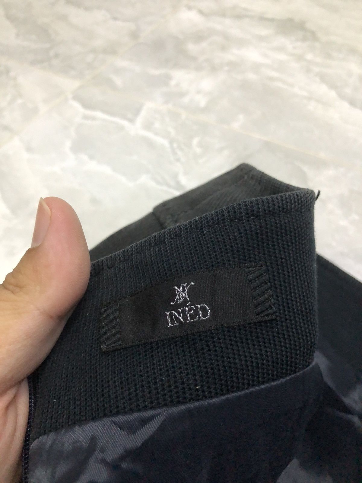 Yohji Yamamoto Ined by Yohji Yamamoto Black Skirt Minimalist Size 27" / US 4 / IT 40 - 3 Thumbnail