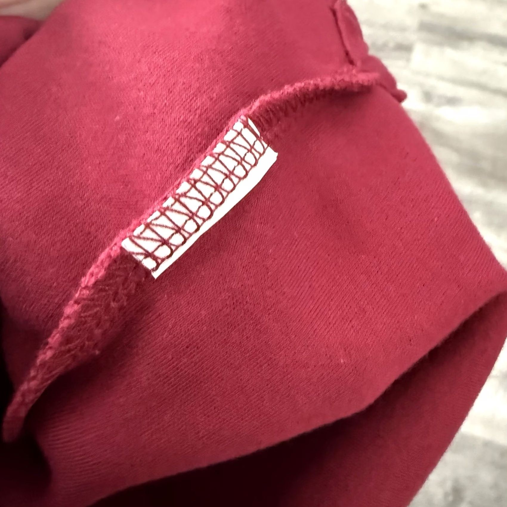 Vintage LL Bean Split V-Neck 3/4 Sleeve Tee Womens Large Petite 100% Cotton Red V-Neck Pullover Shirt Size L / US 10 / IT 46 - 4 Thumbnail
