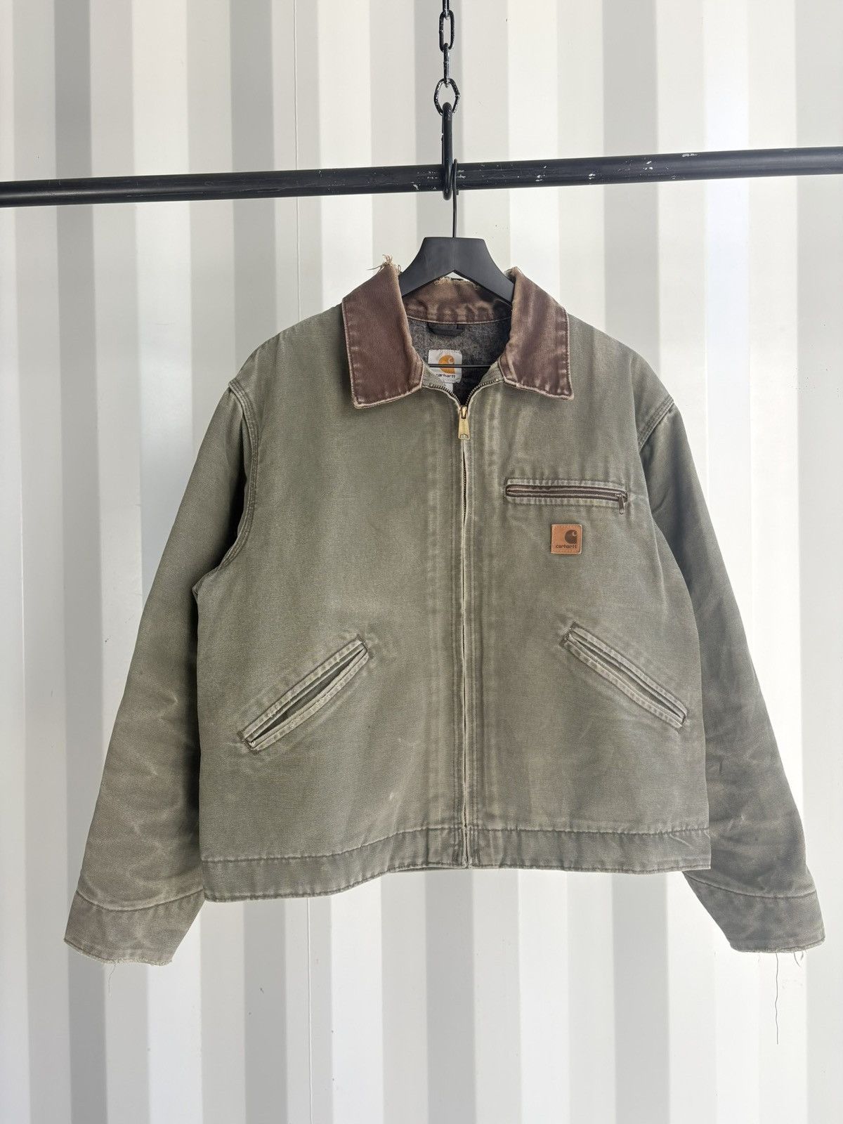 Carhartt Vintage Carhartt Detroit Faded Thrashed Jacket GRUNGE Boxy Size US L / EU 52-54 / 3 - 1 Thumbnail