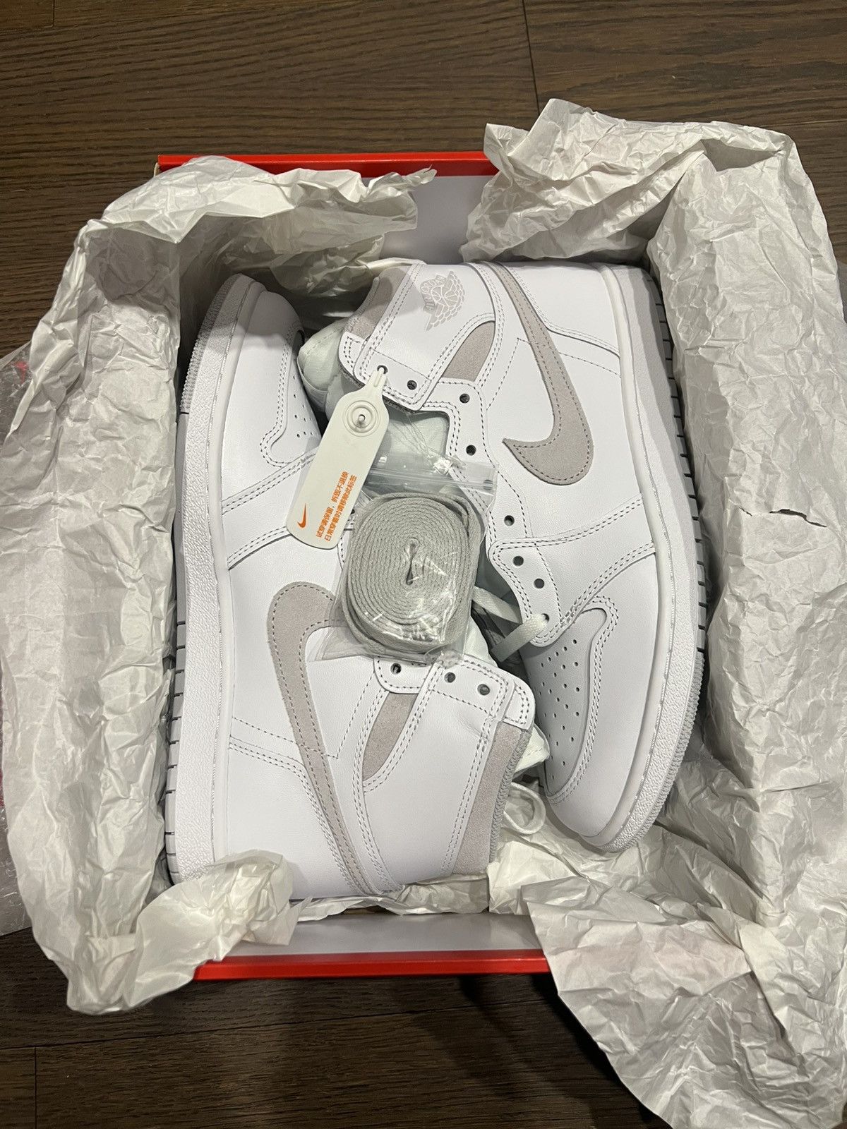 Jordan Brand Air Jordan 1 retro high ‘85 neutral grey Size US 11 / EU 44 - 12 Thumbnail