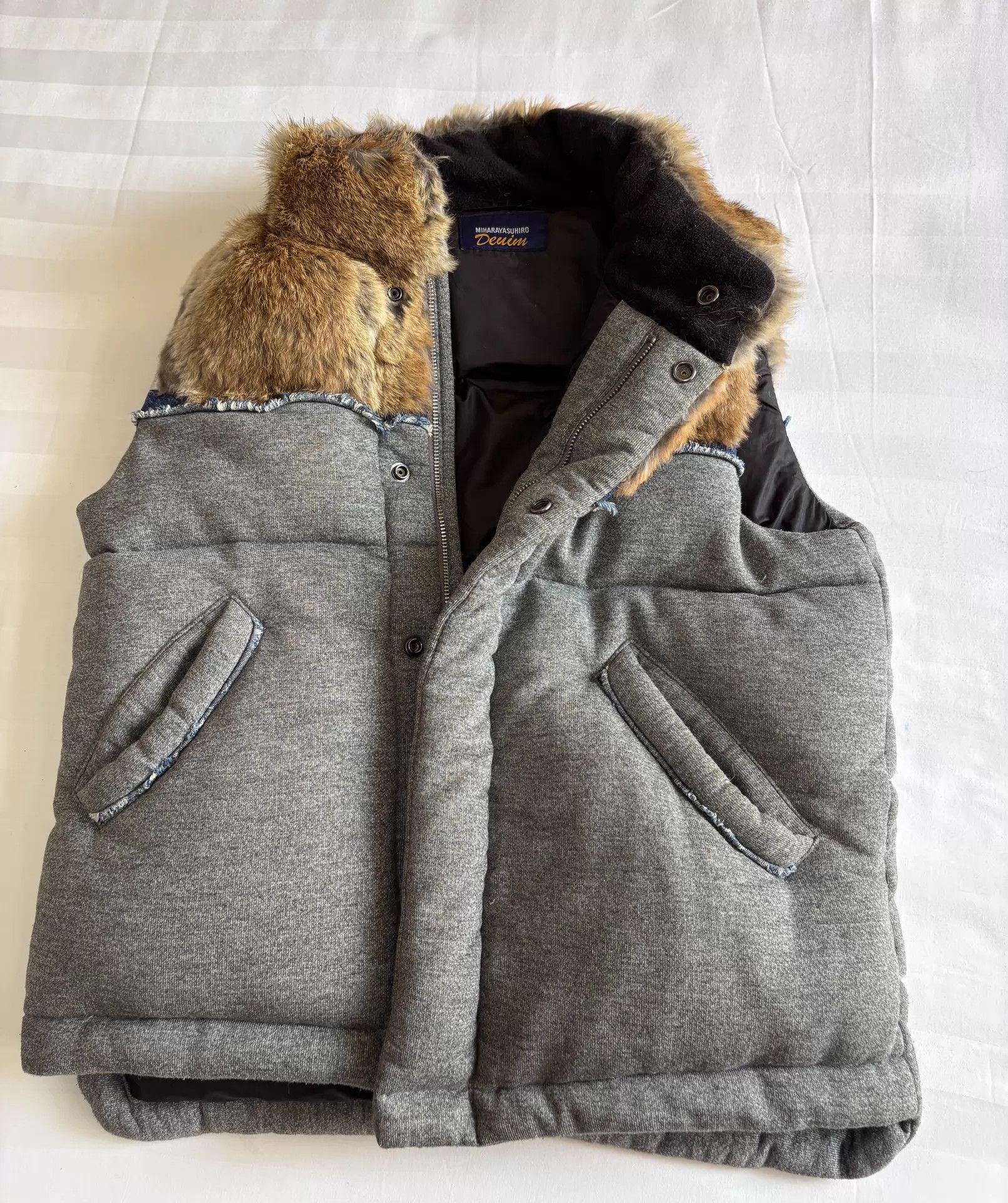 Maison MIHARA YASUHIRO MIHARA YASUHIRO Vintage Partial Rabbit Fur Down Vest Size ONE SIZE - 5 Thumbnail