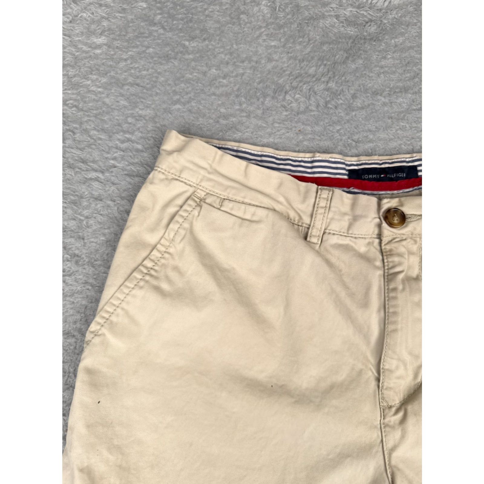 Tommy Hilfiger Tommy Hilfiger Shorts Mens 32 Beige Chino 100% Cotton Twill Golf Zip Fly 34x10 Size US 32 / EU 48 - 4 Thumbnail