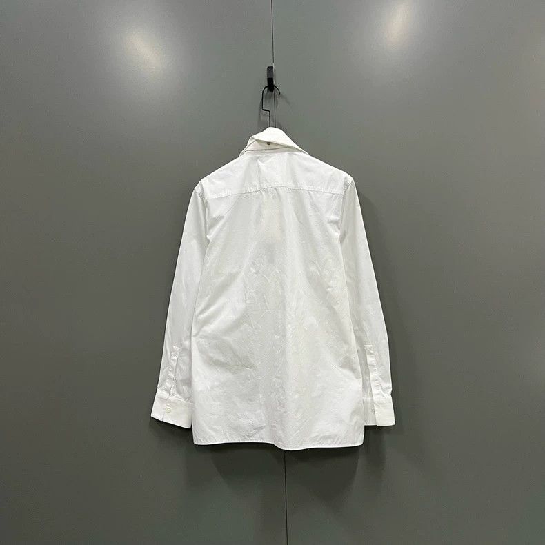 Givenchy Givenchy Size43 White Belted Shirt Size 43 Size US M / EU 48-50 / 2 - 2 Thumbnail