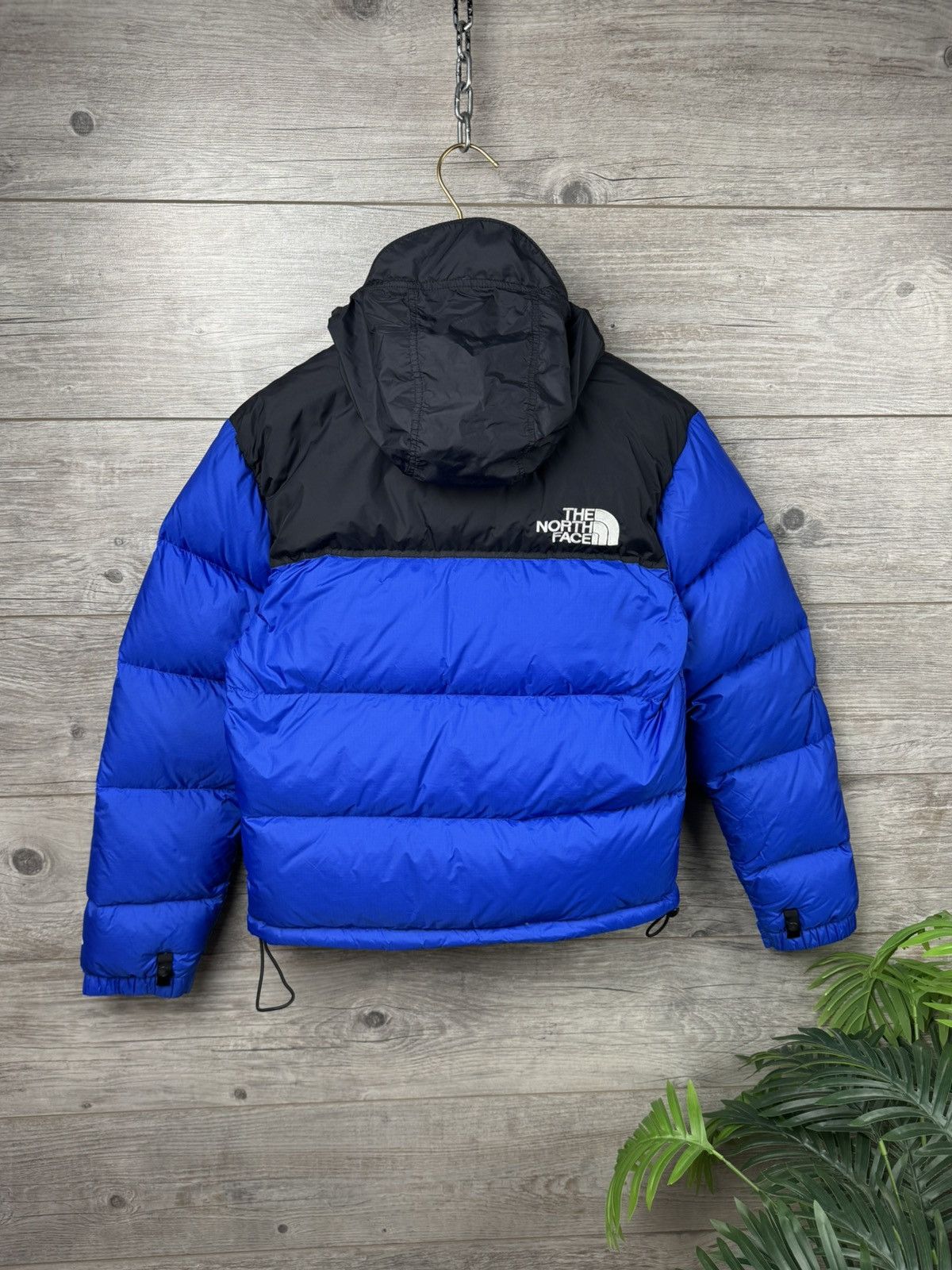 The North Face THE NORTH FACE NUPTSE 700 WOMANS PUFFER DOWN JACKET SIZE XS Size XS / US 0-2 / IT 36-38 - 25 Thumbnail