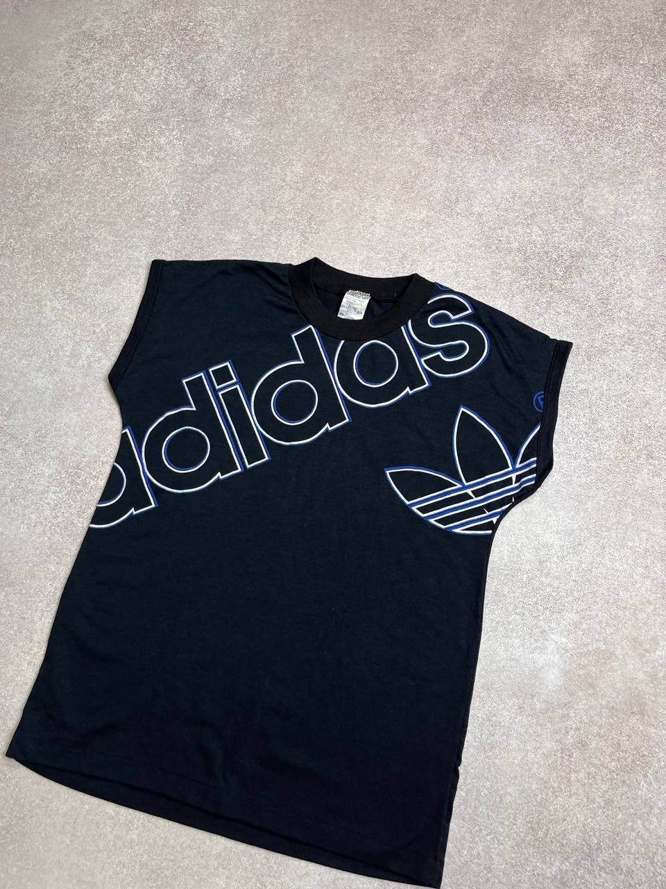 Vintage Vintage 90's Adidas Made In France Heavy Cotton Tank Top M Size US M / EU 48-50 / 2 - 2 Thumbnail