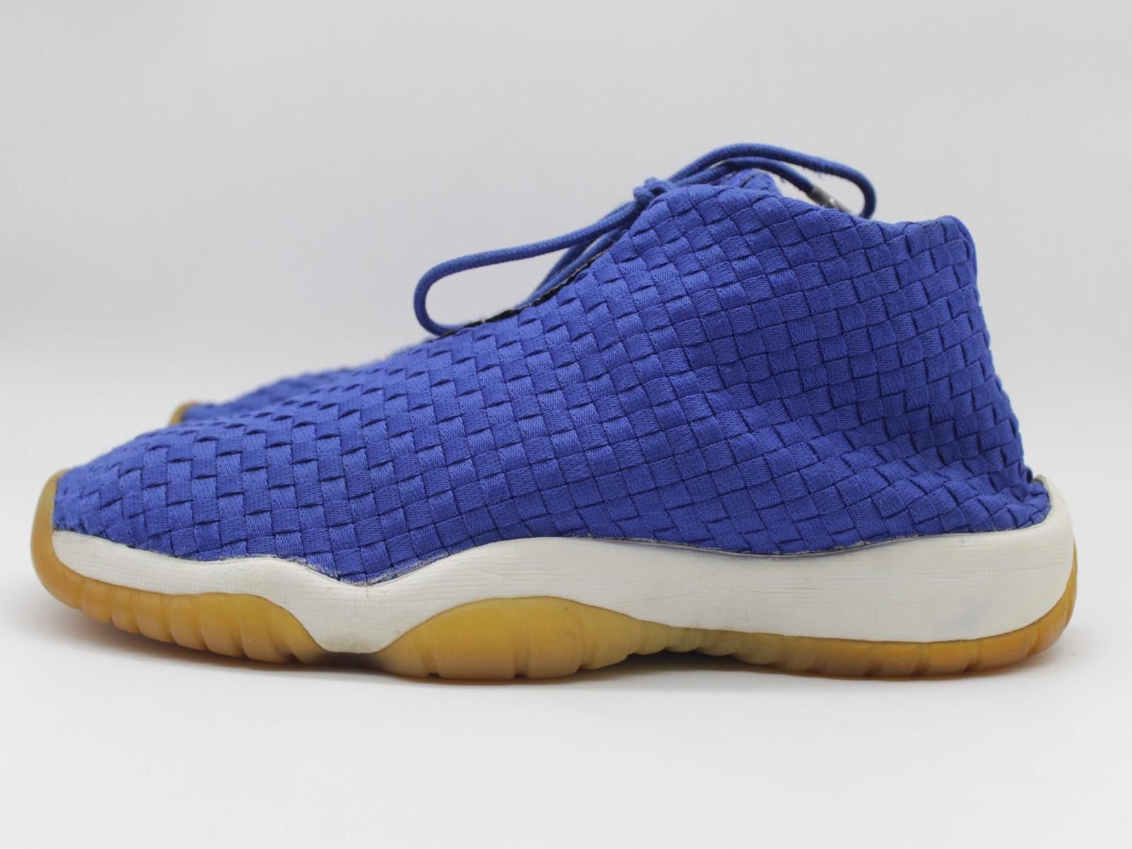 Jordan Brand Nike Air Jordan Future Hyper Royal Sneaker 656504-402 Size 7 Size US 7 / EU 40 - 2 Thumbnail