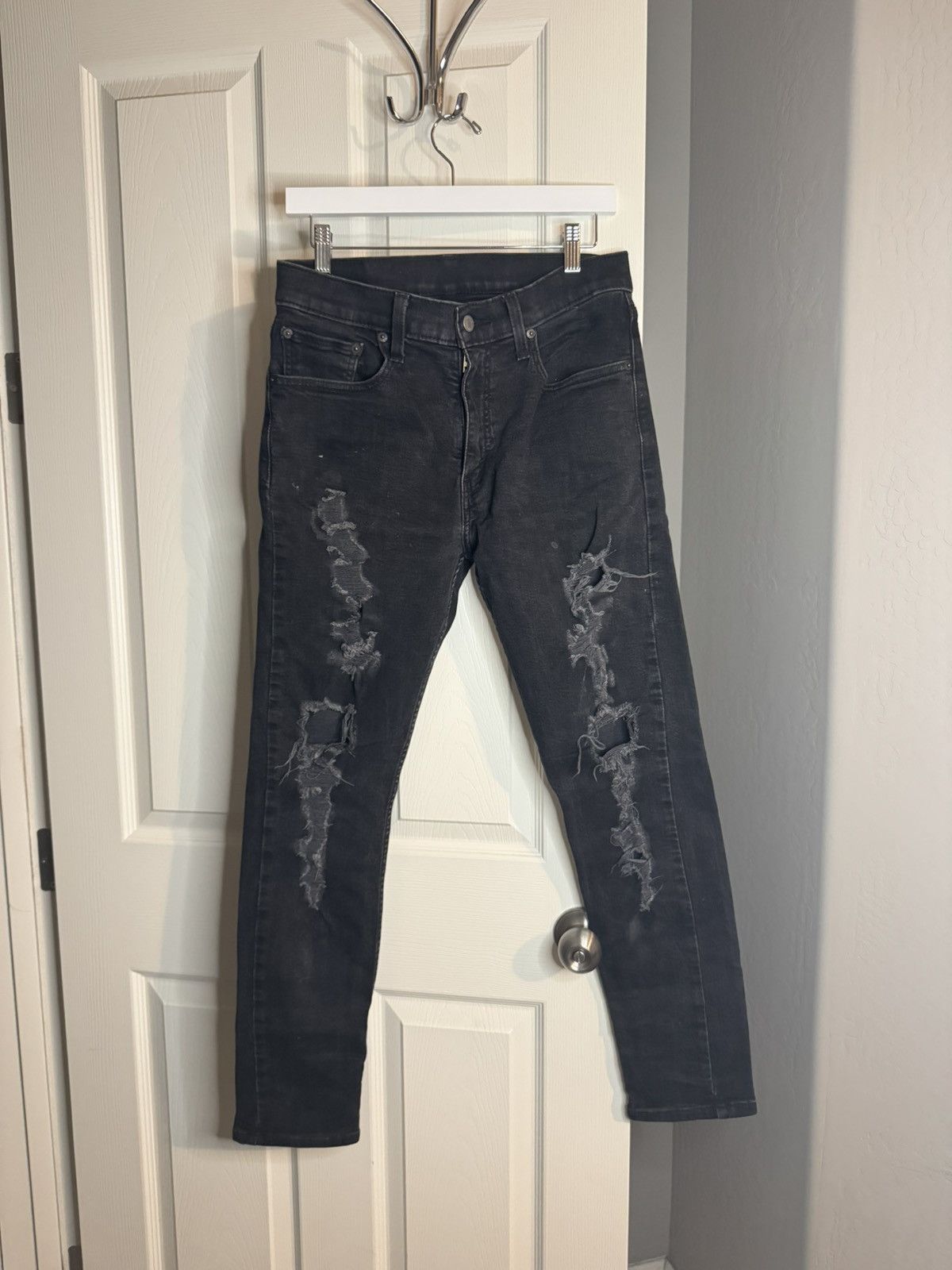 Levi's Vintage Clothing Levi's 512 Slim Fit Jeans - 31x32 (Distressed) Size US 31 - 2 Thumbnail