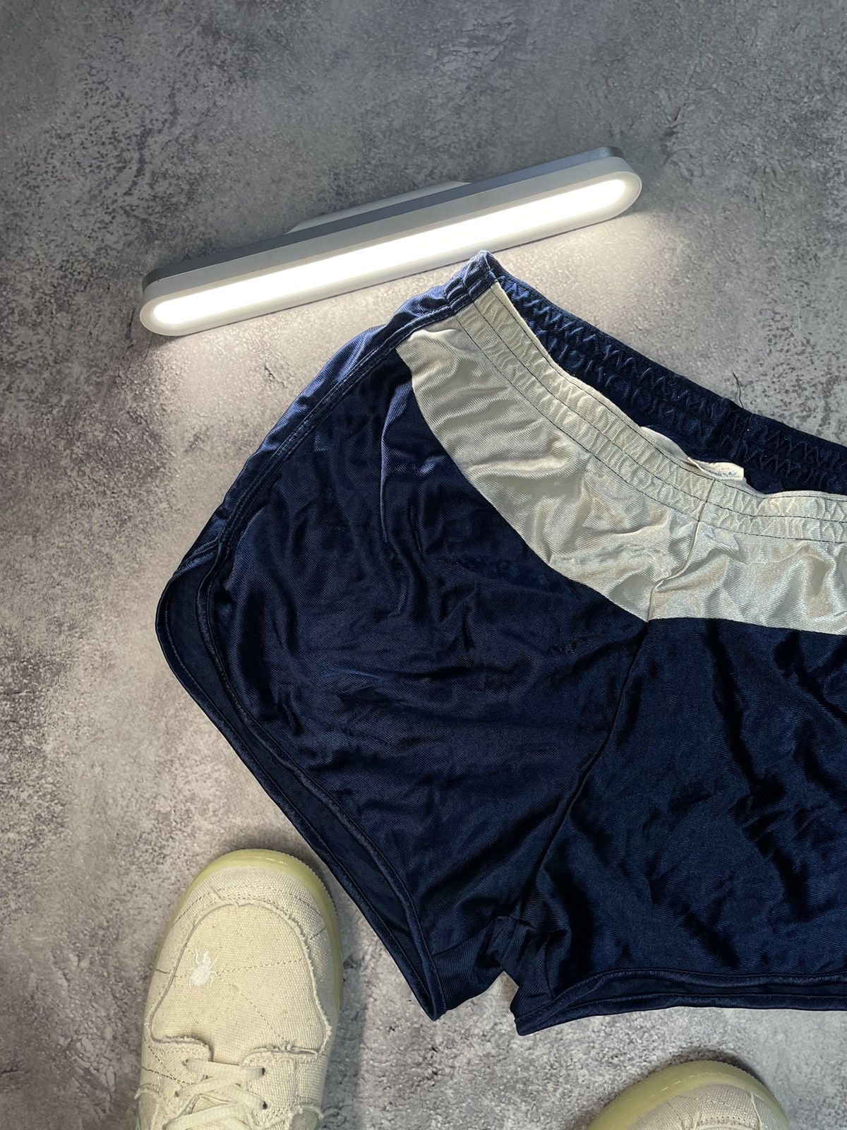Adidas VTG 80s Adidas Originals Men's Shorts 36 OG Archive Runway Size US 36 / EU 52 - 3 Thumbnail