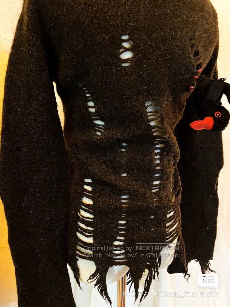 Other Junya Watanabe Ripped and Frayed Knit Top Size M / US 6-8 / IT 42-44 - 1 Thumbnail