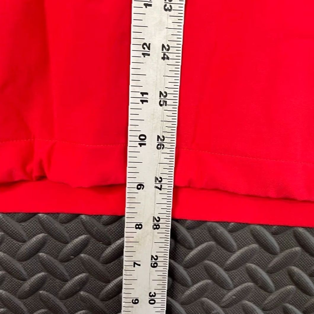 Under Armour Under Armour DC Defenders Red Half Zip Athletic Pullover Light Weight Sweater S Mens Regular Size Red Half Zip Athletic Pullover S Size US S / EU 44-46 / 1 - 4 Thumbnail