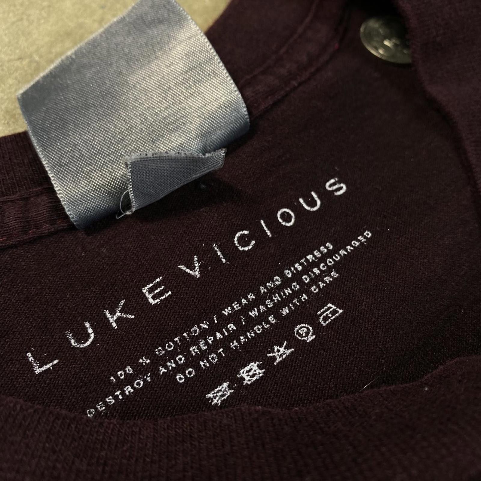 Nike Vintage Nike x Luke Vicious Custom Skull Swoosh T - Shirt Size US XXL / EU 58 / 5 - 4 Thumbnail