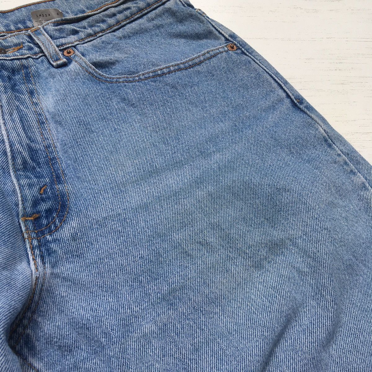 Levi's × Levi's Vintage Clothing × Vintage VINTAGE LEVIS 550 JEANS LIGHT BLUE SINGLE R Size US 31 - 12 Thumbnail
