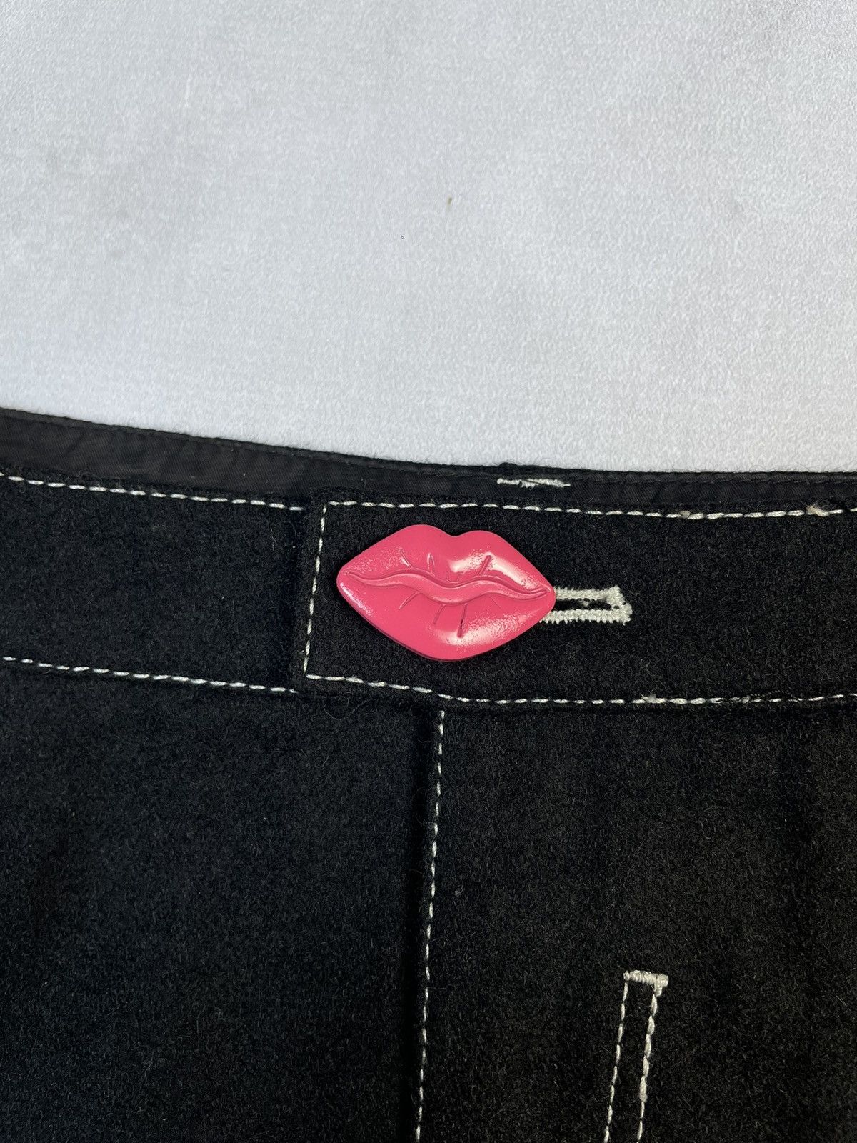 Japanese Brand 2000s Spiral Girl Lips Wool Felt Micro Skirt Size 28" / US 6 / IT 42 - 4 Thumbnail