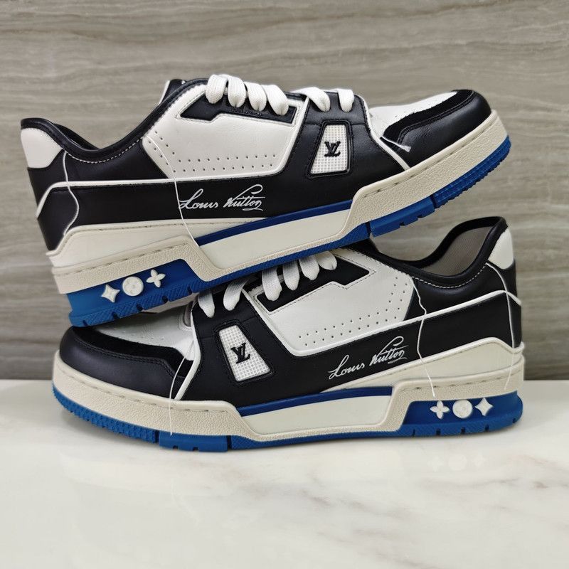 Louis Vuitton Louis Vuitton Trainer Low Top Fashion Sneakers for Men -250 Size US 8 / EU 41 - 7 Thumbnail