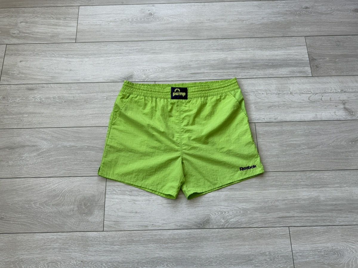 Reebok Vintage Reebok Shorts Size US 34 / EU 50 - 1 Thumbnail