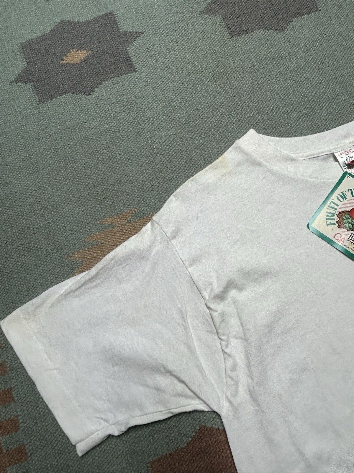 Vintage Vtg 90s blank white t shirt fruit the loom DEADSTOCK large Size L / US 10 / IT 46 - 7 Thumbnail