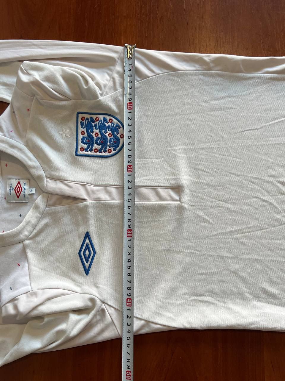Umbro 2010/11 ENGLAND TEAM HOME SOCCER JERSEY FOOTBALL SHIRT SZ S Size US S / EU 44-46 / 1 - 17 Thumbnail