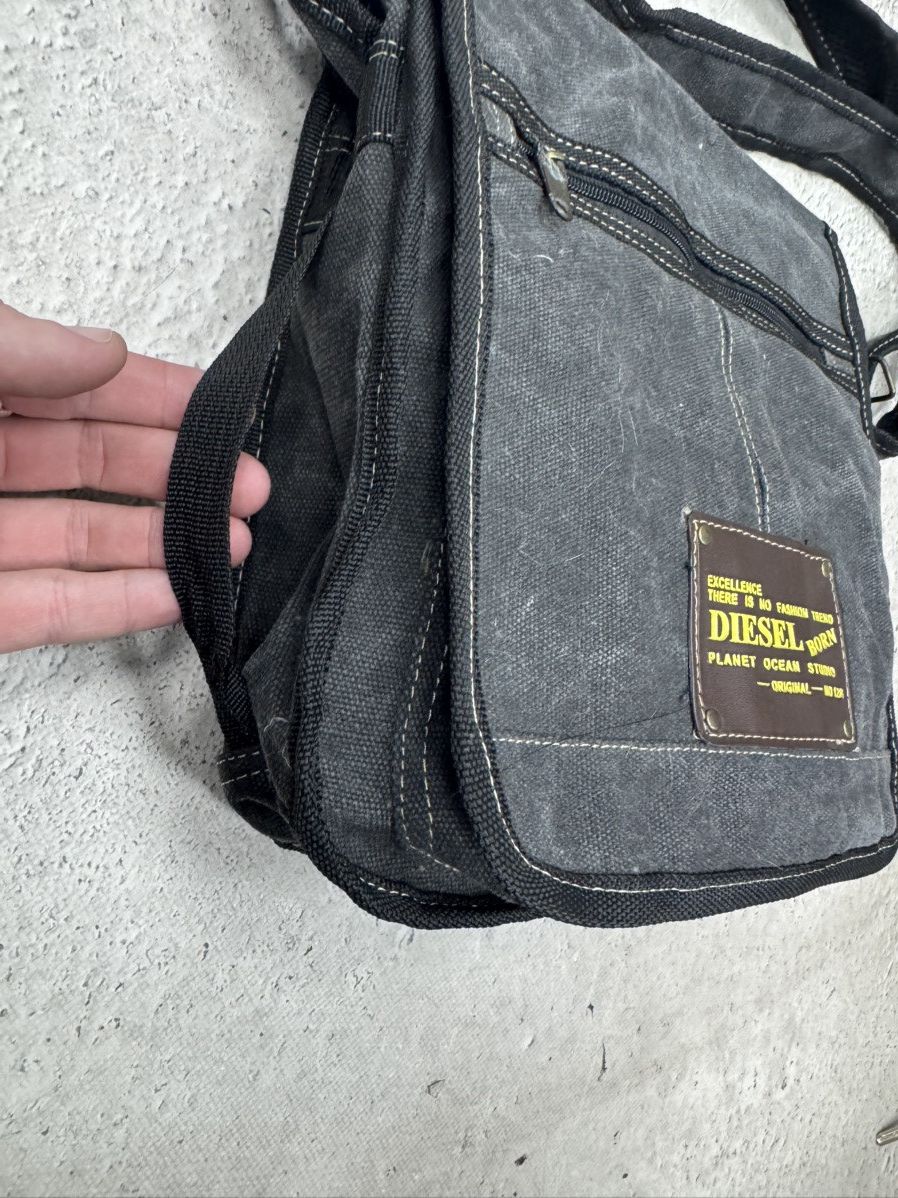 Diesel × Diesel Black Gold VINTAGE DIESEL CANVAS DENIM HYPE MESSENGER BAG Size ONE SIZE - 2 Thumbnail