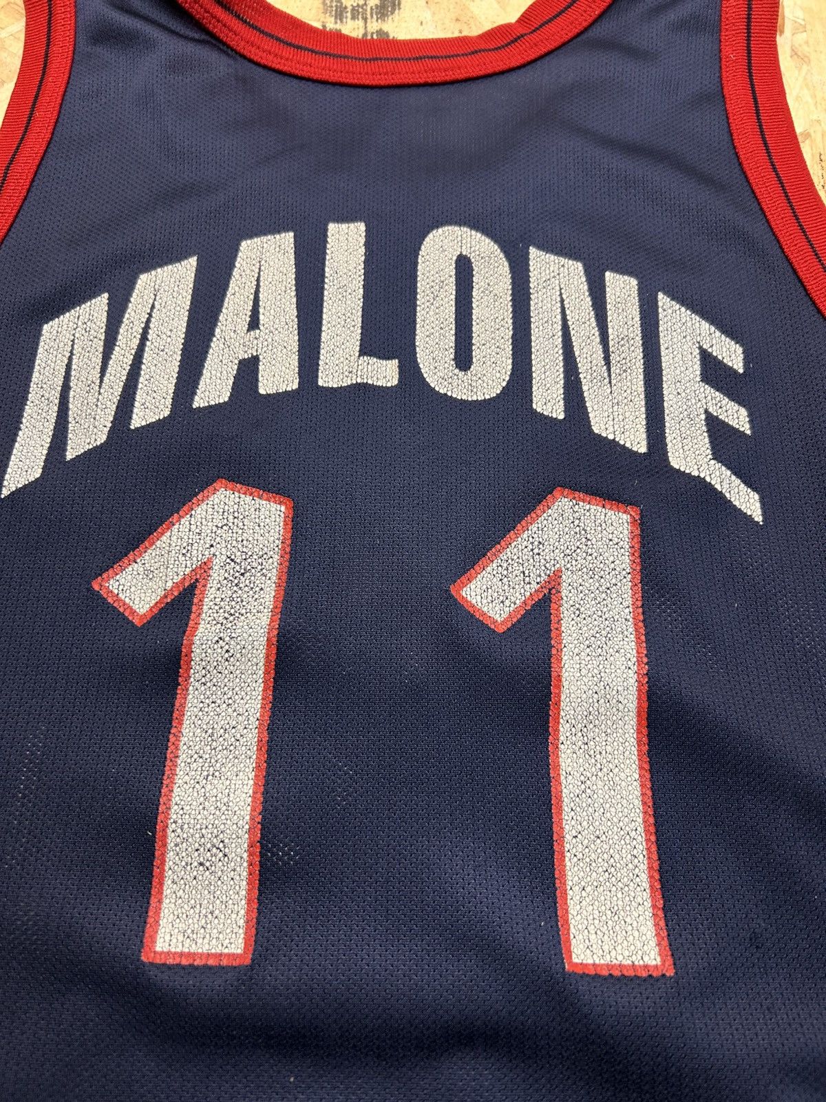 Champion Karl Malone #11 Team USA Size US M / EU 48-50 / 2 - 8 Thumbnail