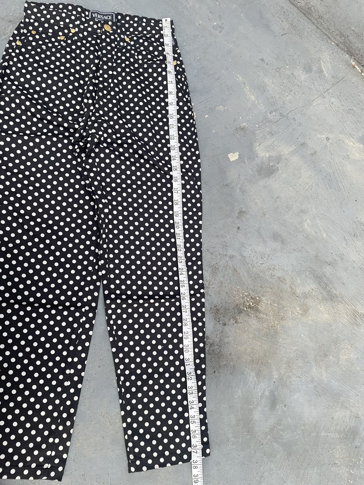 Versace × Versace Jeans Couture × Versus Versace Versace Jeans Couture Black Polka Dot Trousers Size US 28 / EU 44 - 16 Thumbnail