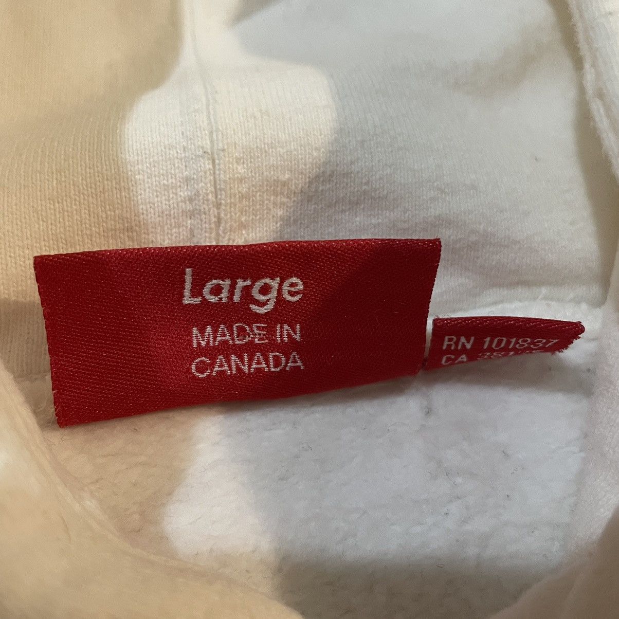 Supreme Supreme 2019 Embroidered Logo Hooded Sweatshirt Size L White Size US L / EU 52-54 / 3 - 10 Thumbnail