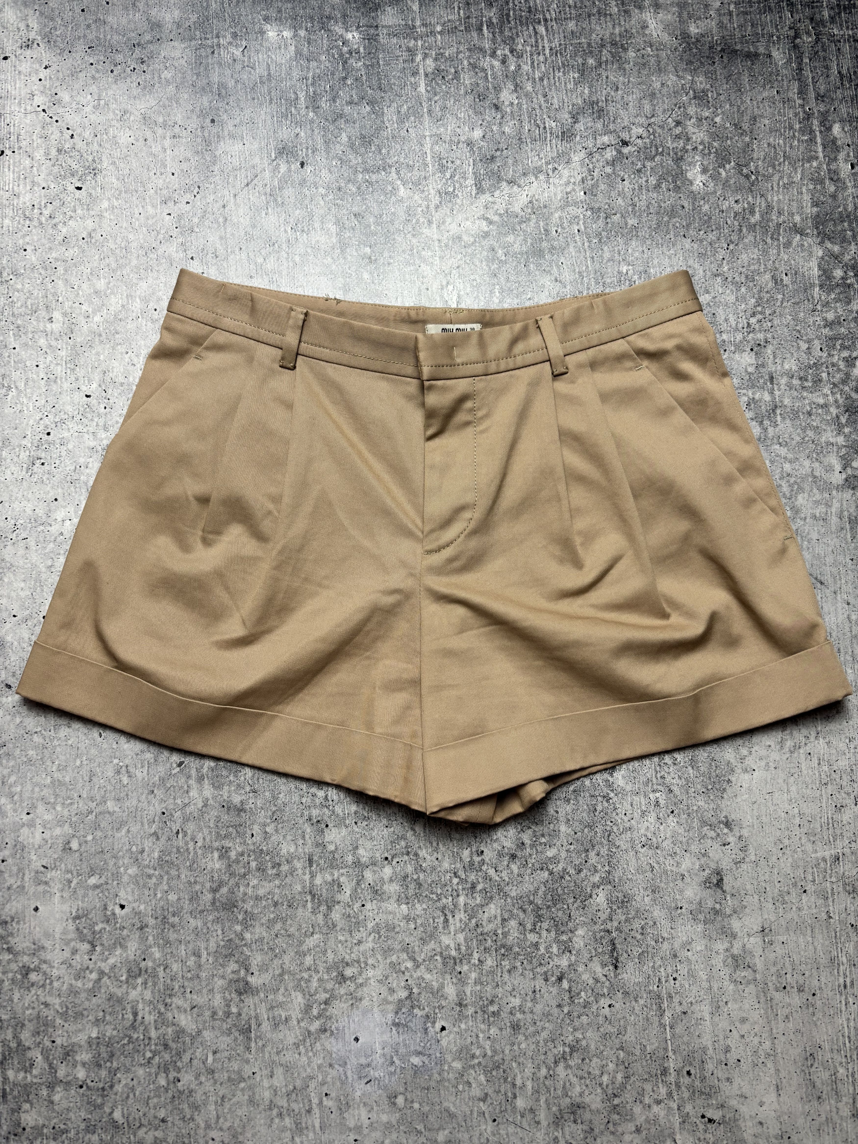 Miu Miu Miu Miu Bermuda Shorts Size IT 38 Size 26" / US 2 / IT 38 - 1 Thumbnail
