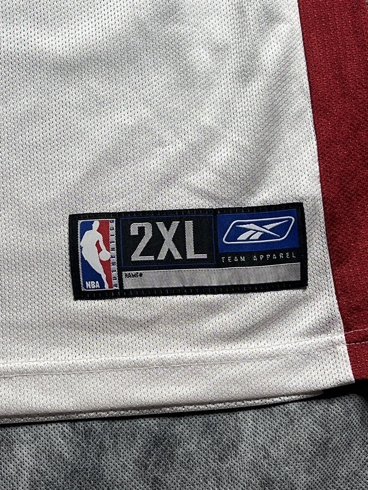 Reebok Vintage LeBron James #23 Cleveland Cavaliers Reebok Jersey Size US XXL / EU 58 / 5 - 4 Thumbnail