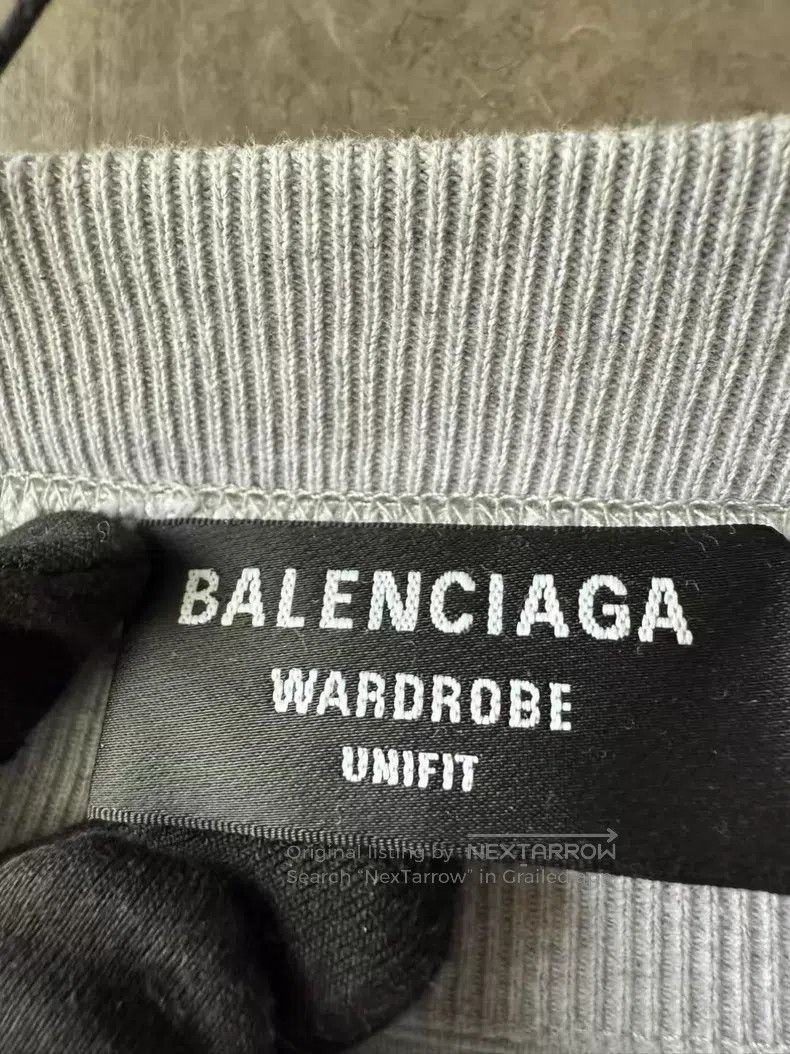 Balenciaga Balenciaga Embroidered Logo Round Neck Sweatshirt Size US S / EU 44-46 / 1 - 2 Thumbnail