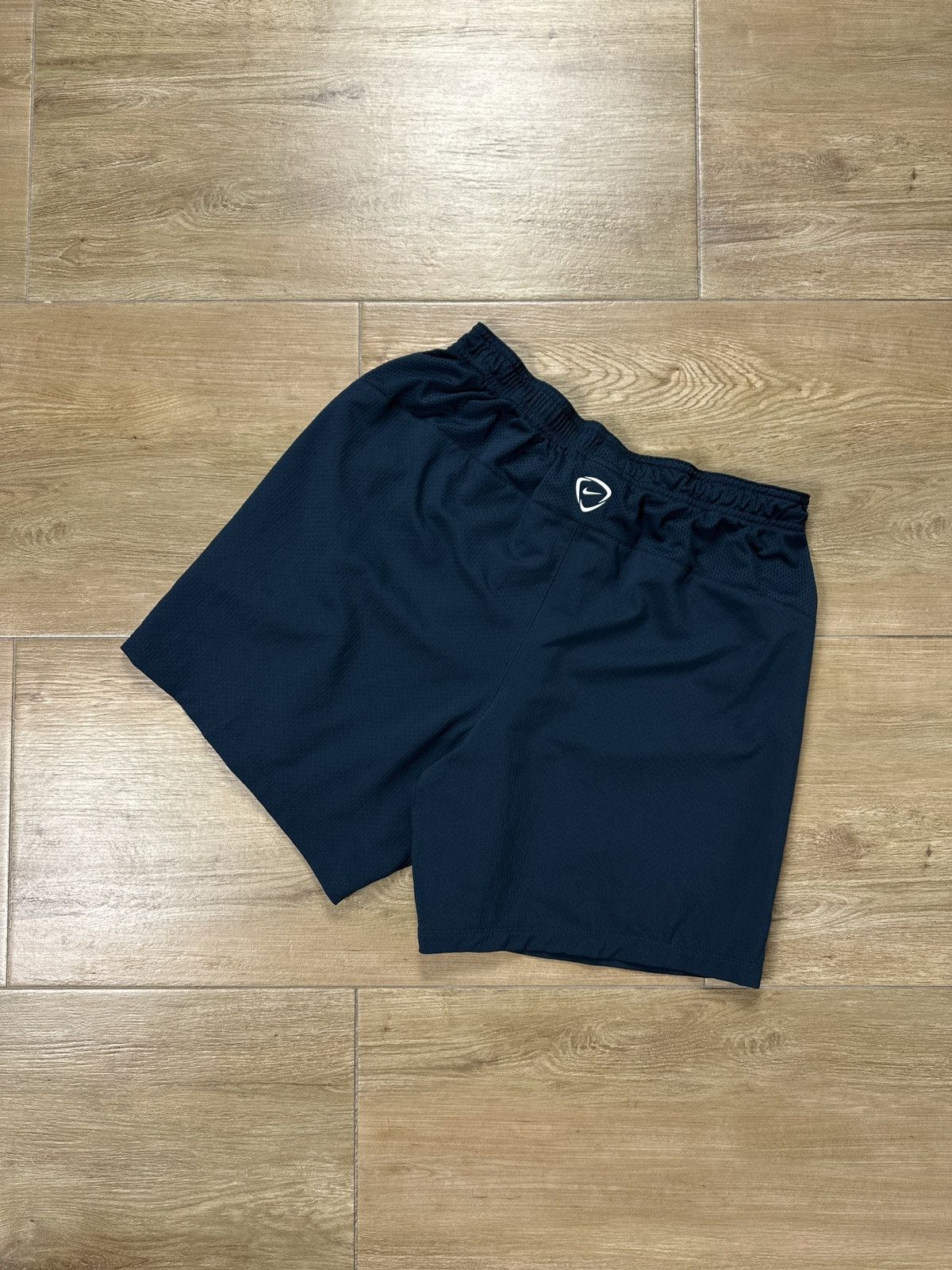 Nike × Vintage Vintage England Nike Dri-Fit Football Soccer Shorts Size US 36 / EU 52 - 8 Thumbnail