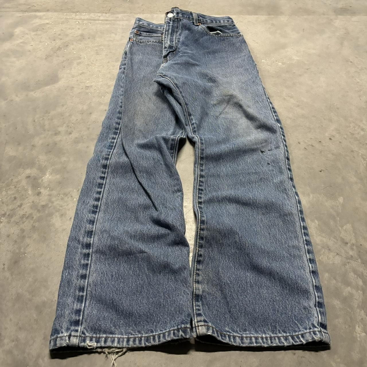 Levi's × Vintage Crazy Vintage Y2K/2000s Grunge Levi’s Medium Wash Denim Jeans! Size US 32 / EU 48 - 3 Thumbnail