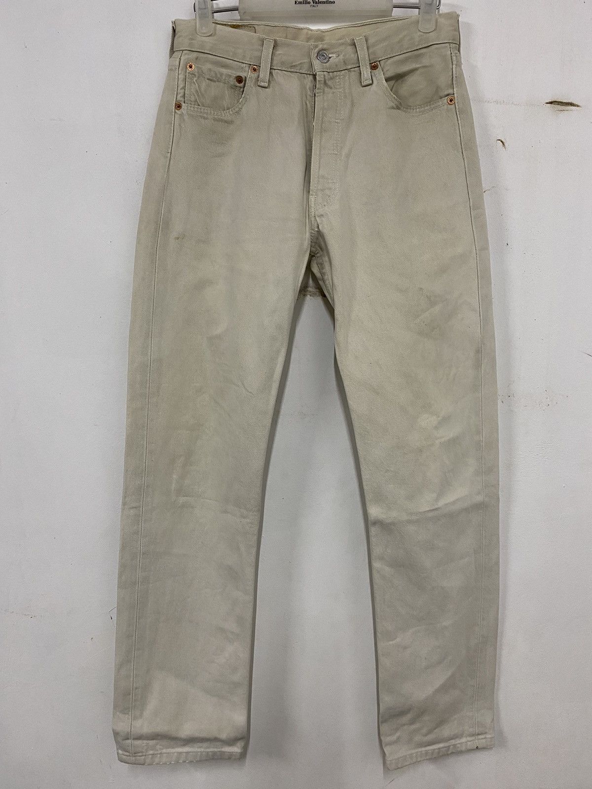Levi's Vintage Clothing Vintage Levis 501xx Made in U.K Size US 30 / EU 46 - 2 Thumbnail