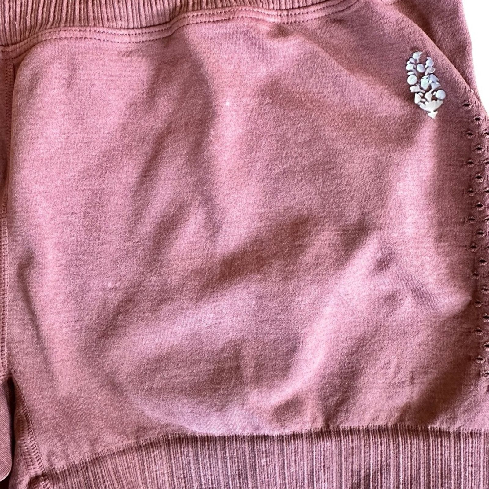 Free People Free People Good Karma Running Shorts – Nutmeg – Size M/L Size 28" / US 6 / IT 42 - 8 Thumbnail