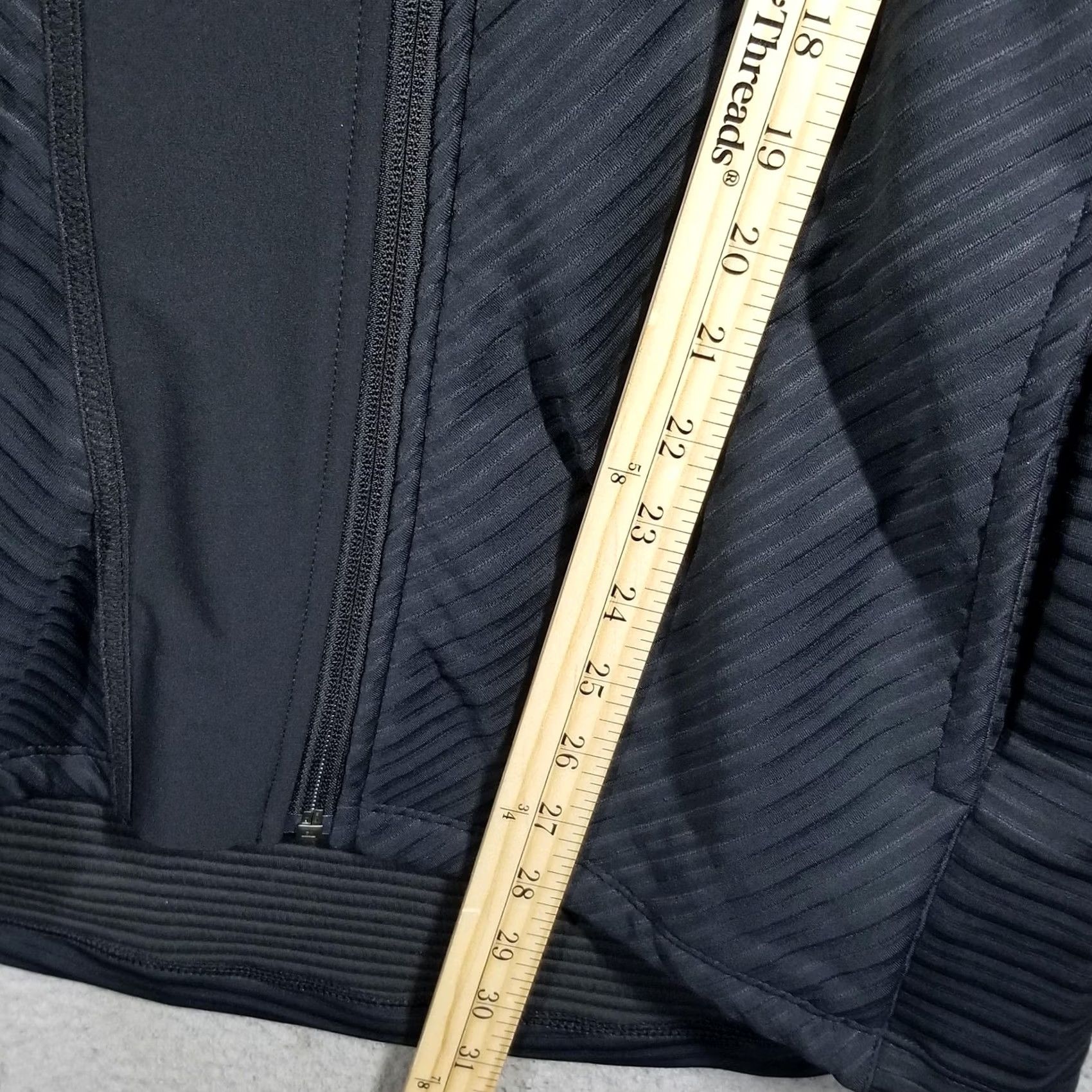 Adidas Adidas Jacket Mens M Black COLD.RDY Hooded Softshell Full Zip Running Pockets Size US M / EU 48-50 / 2 - 5 Thumbnail