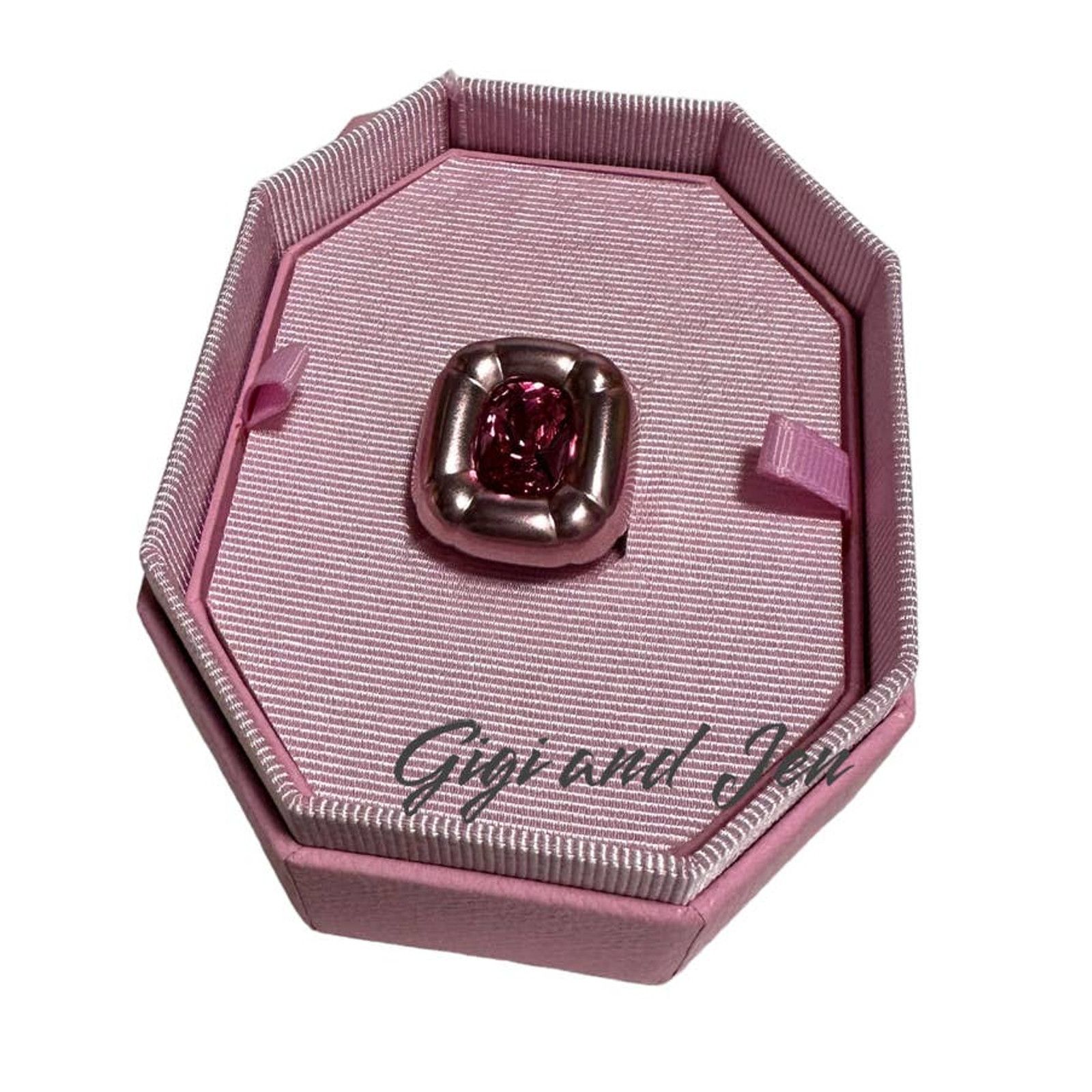 Swarovski Swarovski Dulcis cocktail ring Cushion cut, Pink 58 / 8 USA Size ONE SIZE - 5 Thumbnail