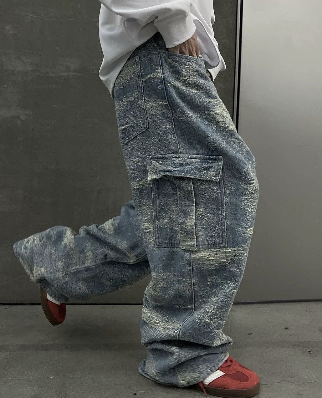 Japanese Brand × Vintage Avant garde distressed loose fit grunge cargo jeans pants Size US 31 - 4 Thumbnail