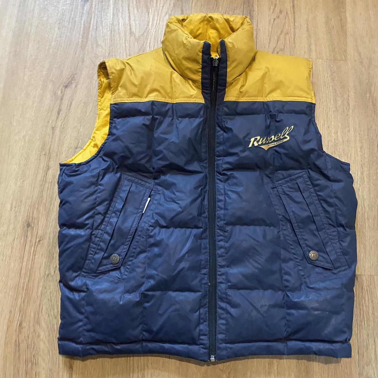 Russell Athletic Navy and yellow Russell Athletic puffer vest Vintage Size US S / EU 44-46 / 1 - 1 Thumbnail