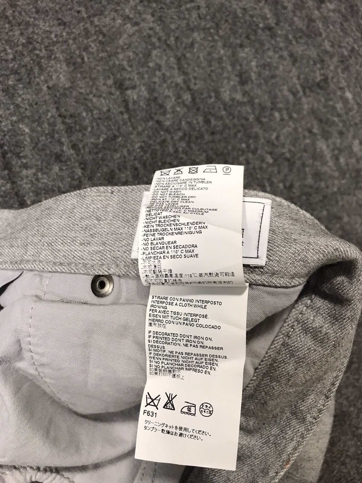 Designer Maison Martin Margiela 14 Grey Denim Buttonfly Straight Cut Size US 30 / EU 46 - 11 Thumbnail