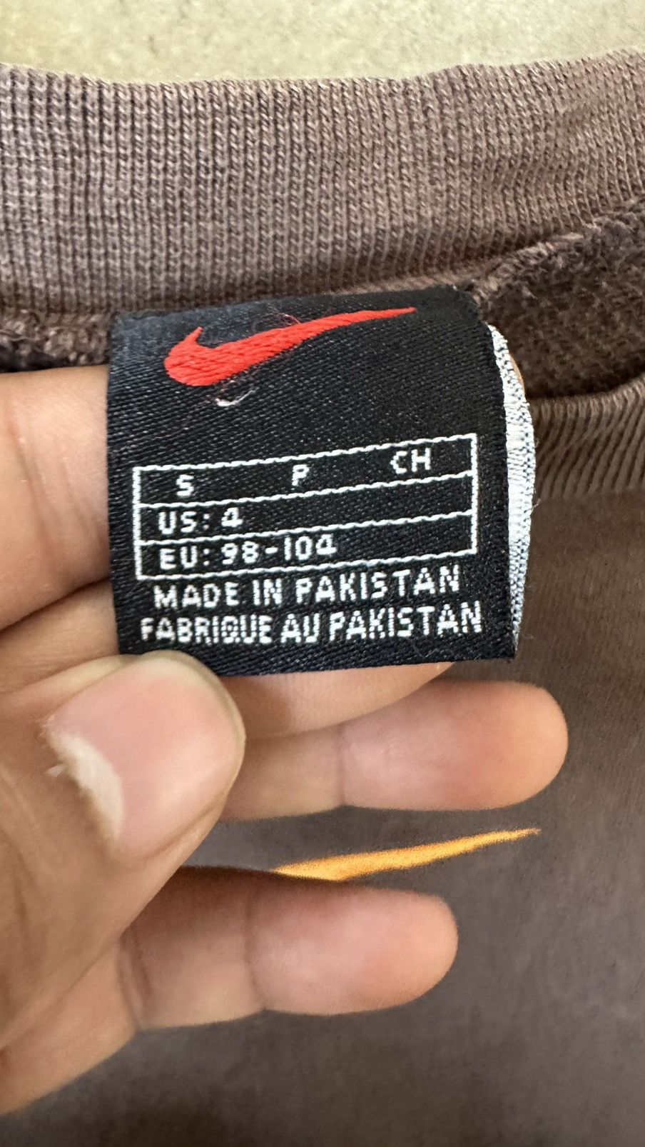 Nike VINTAGE NIKE BIG LOGO KIDS SWEATSHIRT Size US XXS / EU 40 - 6 Thumbnail
