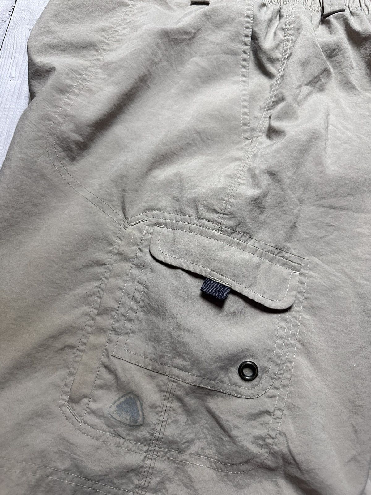 Other Vintage Nike ACG cargo shorts size XL logo Size US 36 / EU 52 - 7 Thumbnail