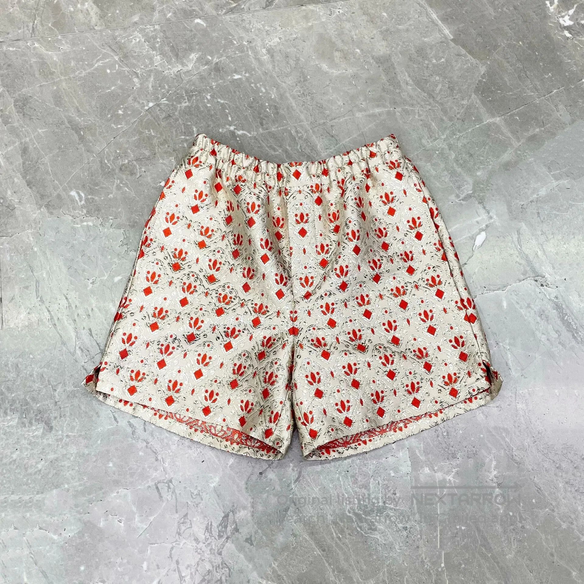 Gucci Gucci Gold Thread Embroidered Shorts. Size US 30 / EU 46 - 1 Thumbnail