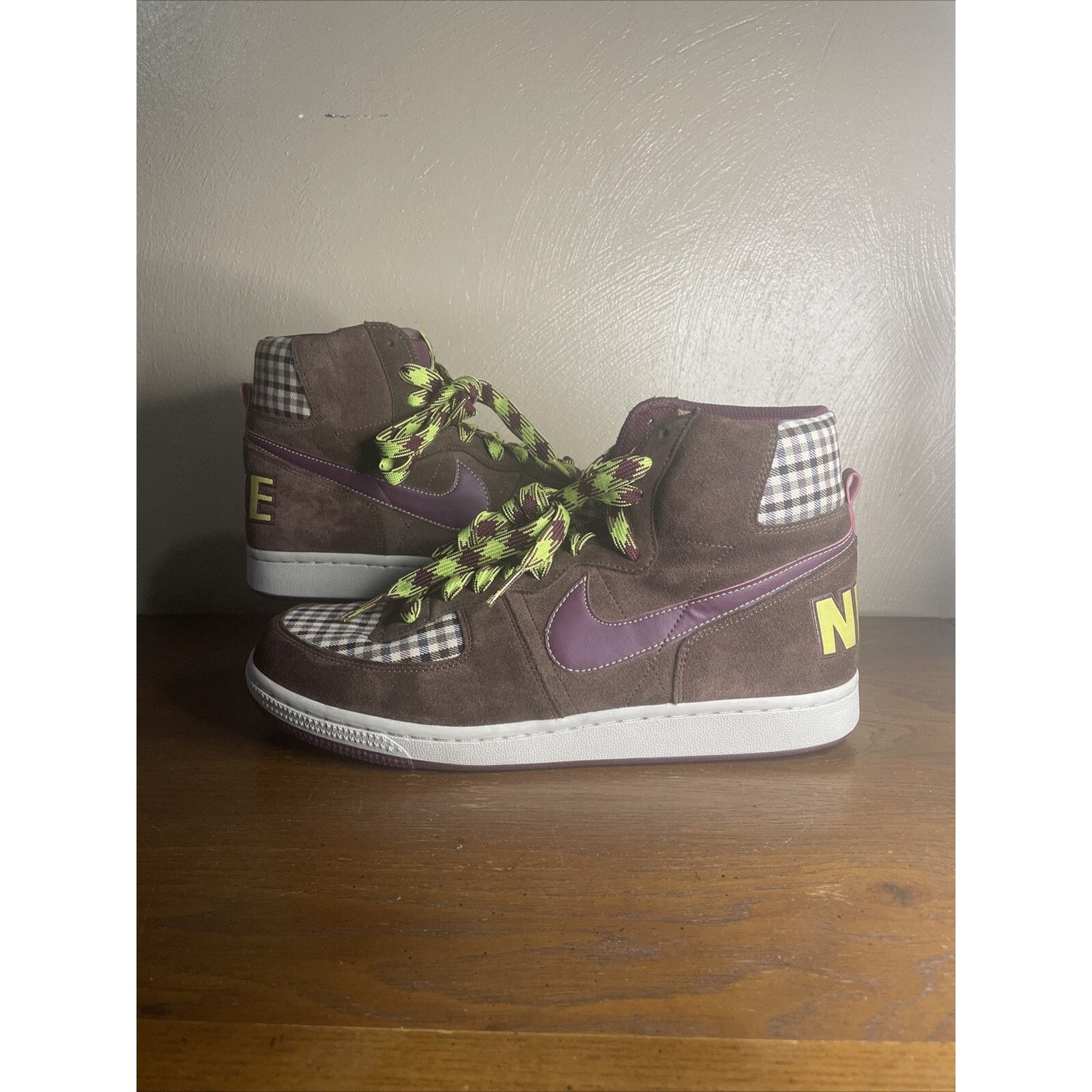Nike NIKE TERMINATOR BROWN/VOLT MENS SIZE 10 “LIMITED EDITION” Size US 10 / EU 43 - 2 Thumbnail