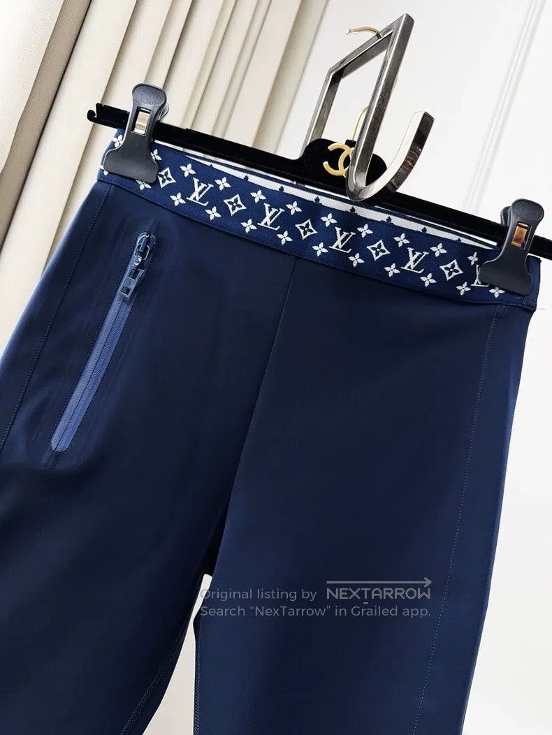 Louis Vuitton Louis Vuitton Blue Reading Stretch Biking Pants Sport Shor Size 33" - 2 Thumbnail