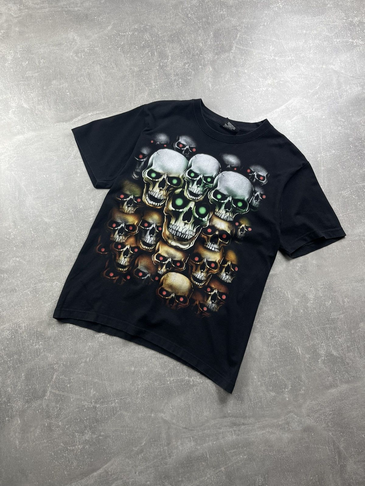 Vintage Vintage Rock Skulls Black Punk T-Shirt Size US M / EU 48-50 / 2 - 1 Thumbnail