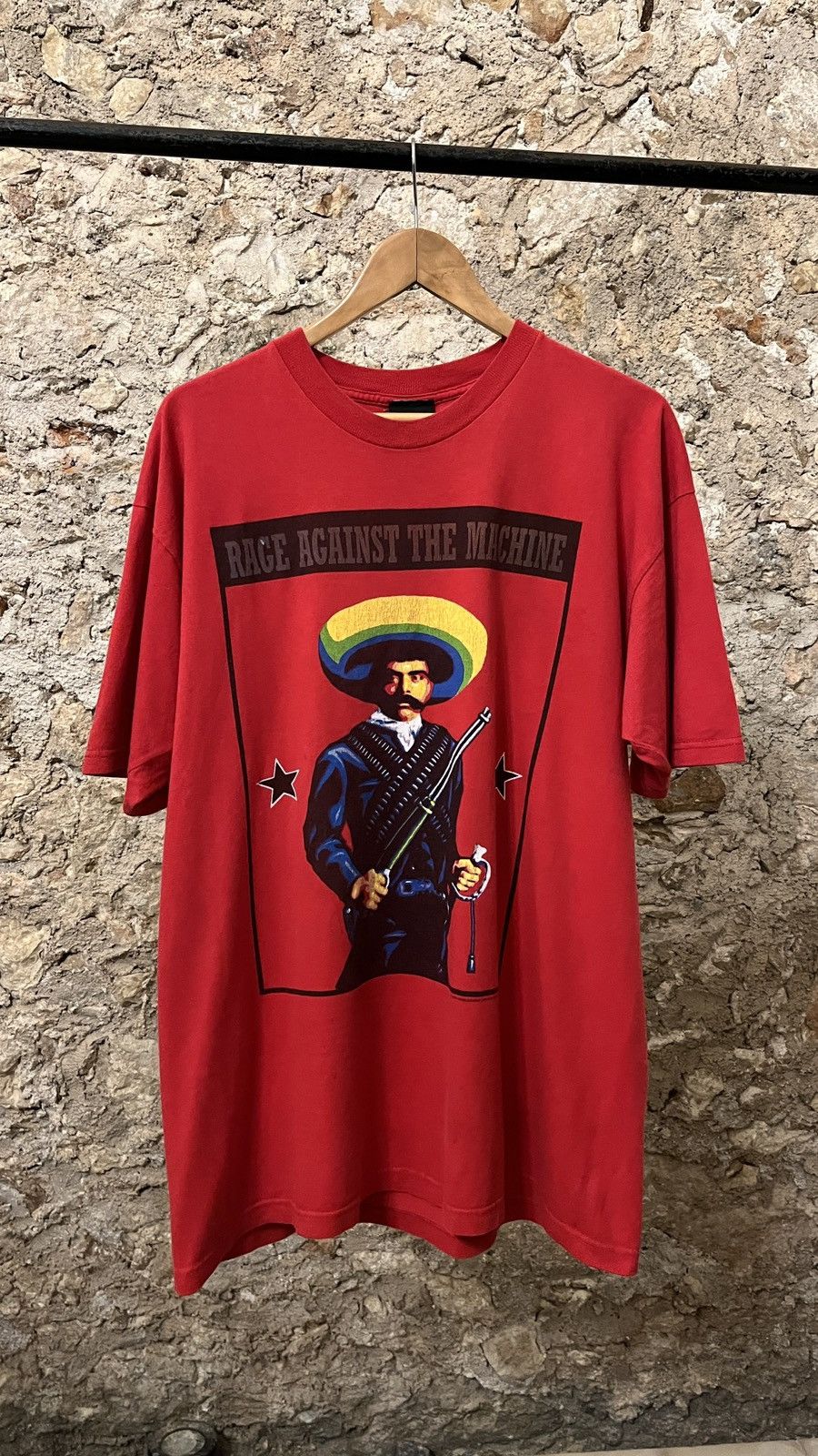 2000 Giant outlet Rage Against The Machine Emiliano Zapata Band Tee size M VINTAGE