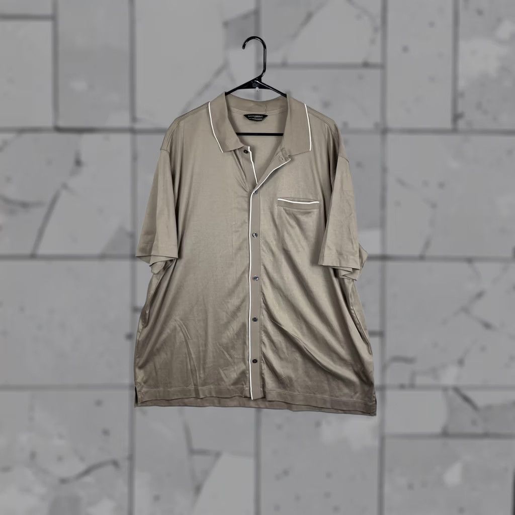 Banana Republic Banana Republic Sleepwear Shirt Mens 3XL Beige Luxe Touch Short Sleeve Pajama Size US XXL / EU 58 / 5 - 1 Thumbnail