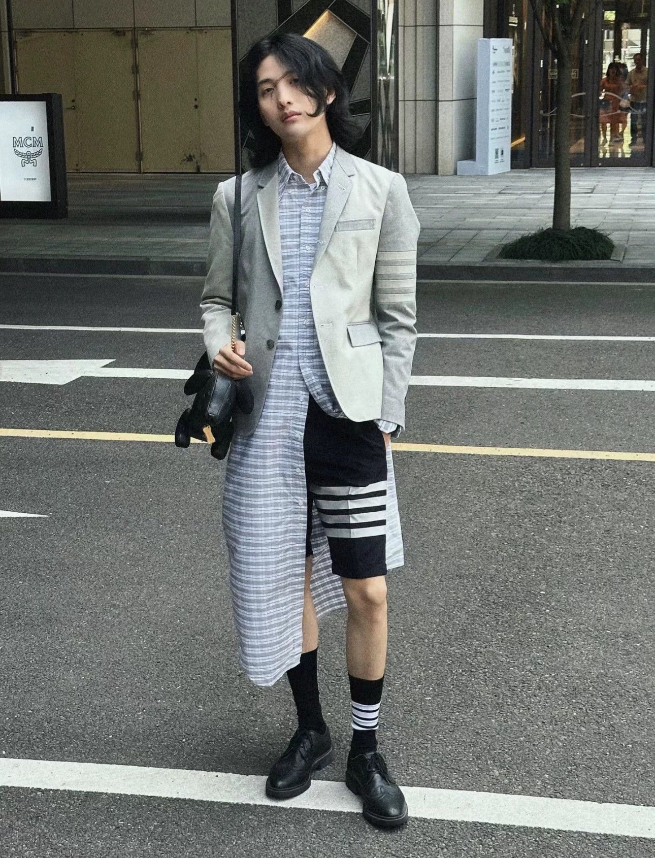 Thom Browne Thom Browne Men's Classic 4-Bar Mid-Calf Socks Black Size ONE SIZE - 7 Thumbnail